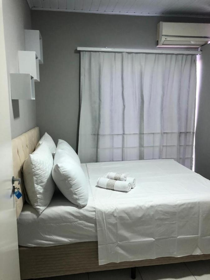 Hostel E Pousada Londrina Rodoviaria Centro Quartos Individuais Com Chave E Wi-Fi Buitenkant foto