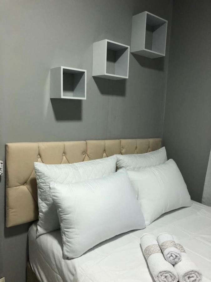 Hostel E Pousada Londrina Rodoviaria Centro Quartos Individuais Com Chave E Wi-Fi Buitenkant foto