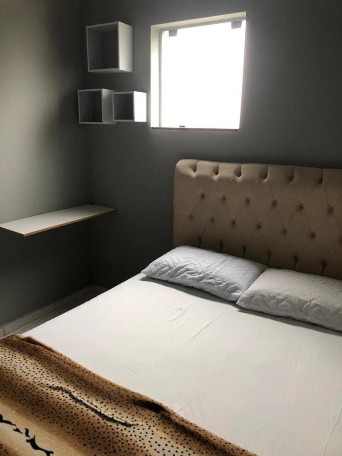 Hostel E Pousada Londrina Rodoviaria Centro Quartos Individuais Com Chave E Wi-Fi Buitenkant foto